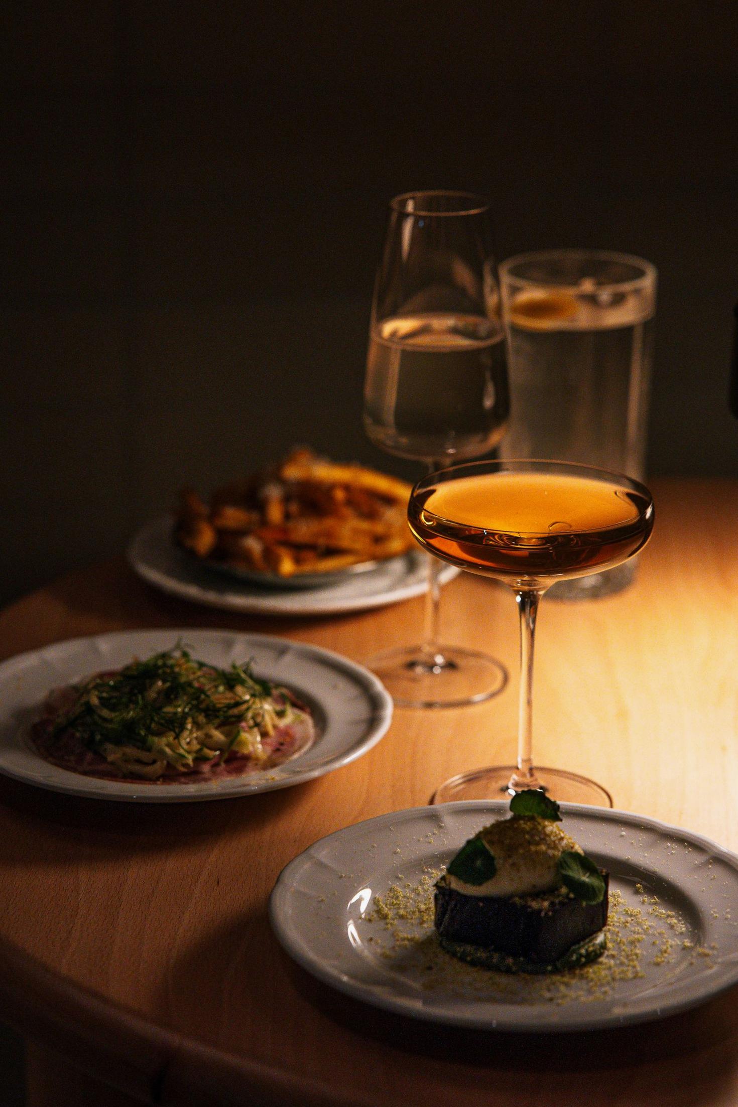 Bistro atmosphere